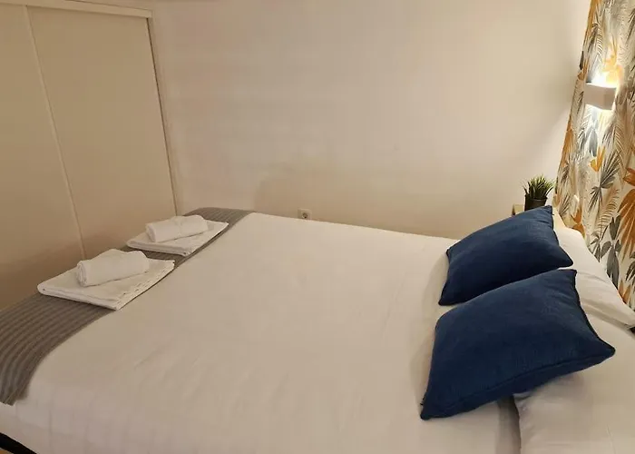 Mediodia Chica Tipo Loft En La Latina
